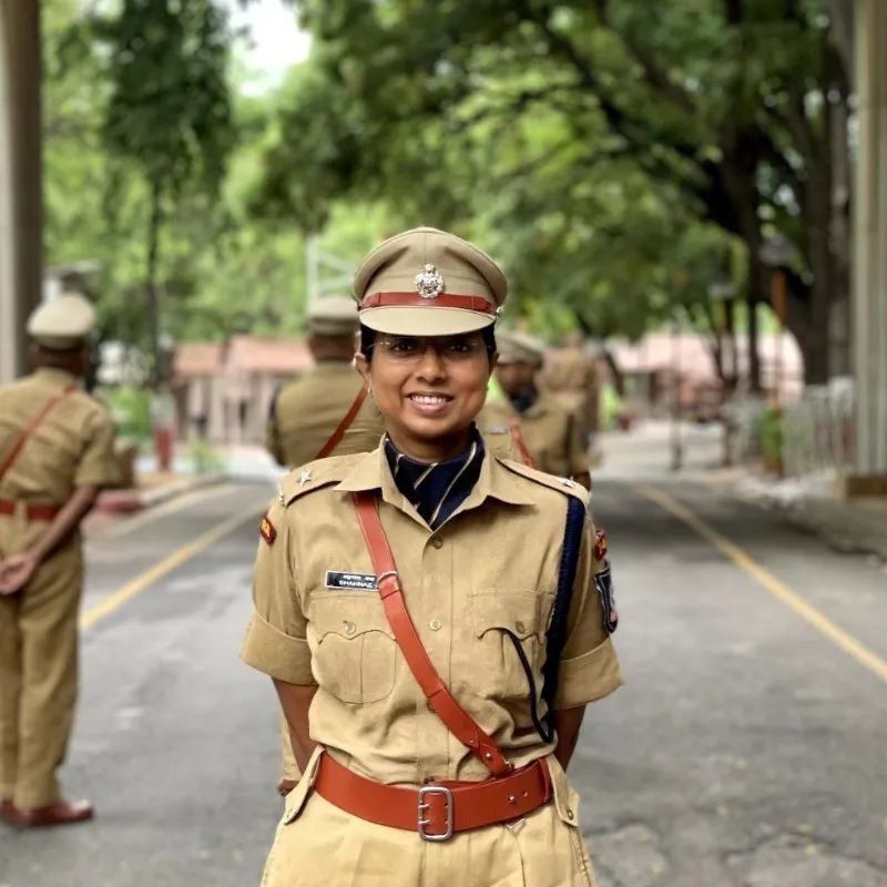 Shahnaz Ilyas, a determined woman from Tamil Nadu, has not only cracked the UPSC exam on her first attempt but achieved this remarkable feat while being pregnant